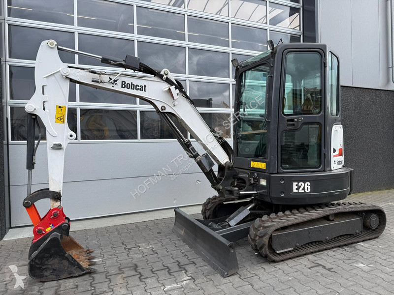 Skovel Bobcat