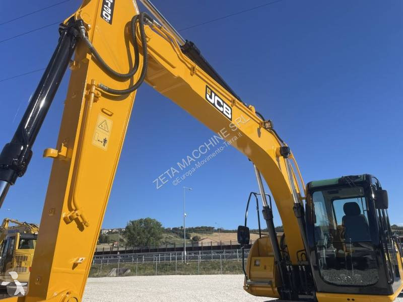 Pelle JCB