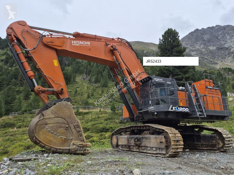 Hitachi EX1200-7 excavator