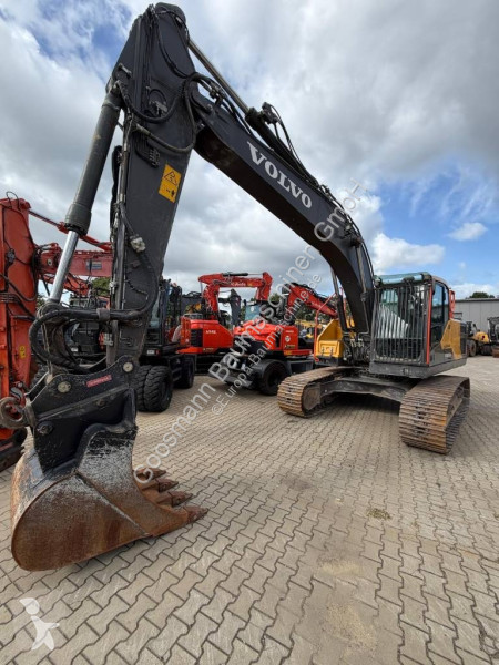 Excavadora Volvo EC 220 EL