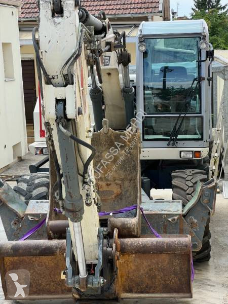 Excavadora Terex