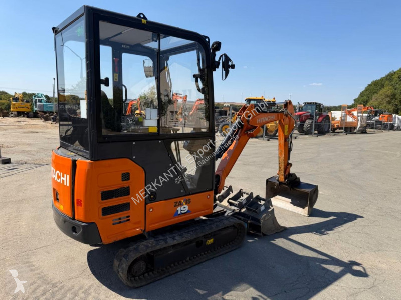 Pelle Hitachi  ZX19-6CR 580h, 4 Geräte