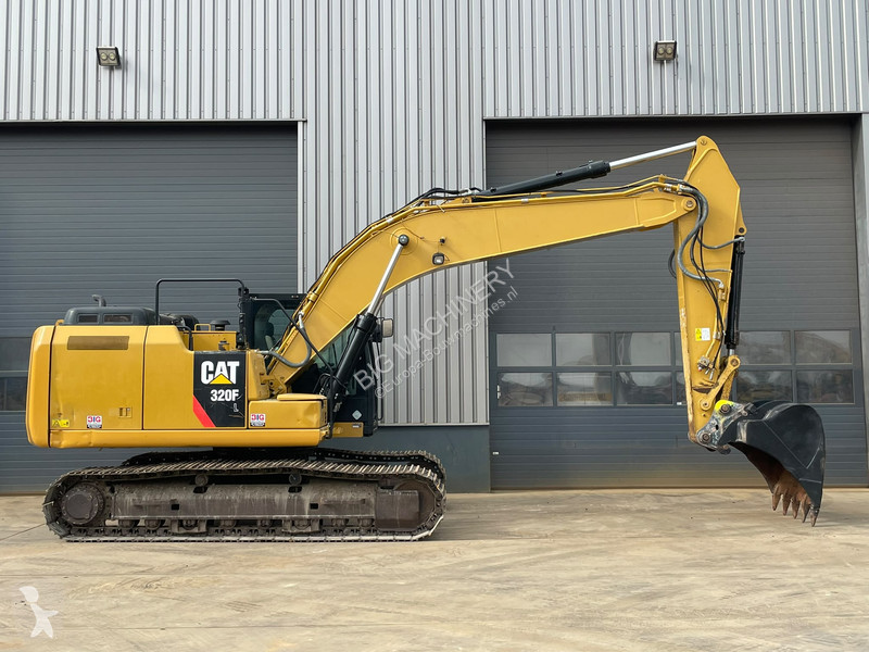 Pelle Caterpillar 320FL