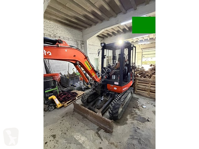 Excavadora Kubota KX101-3a3