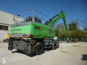 Pelle de manutention Sennebogen