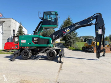 Pelle de manutention Caterpillar