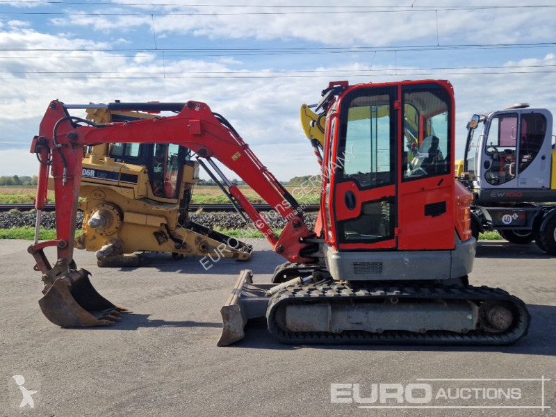 Excavadora JCB 48Z