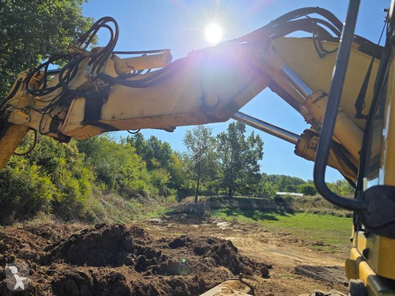 Pelle Komatsu PW 140-7