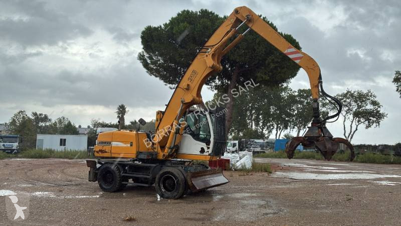 Excavadora Liebherr
