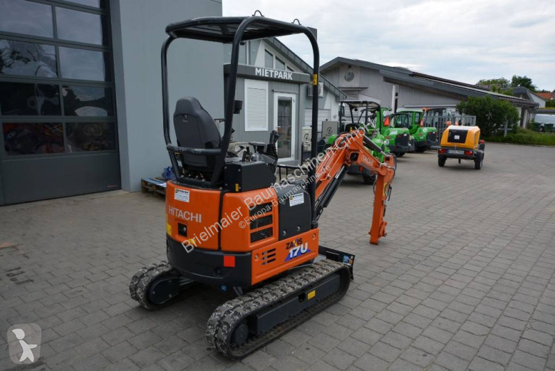 Excavadora Hitachi ZX 17 U-6