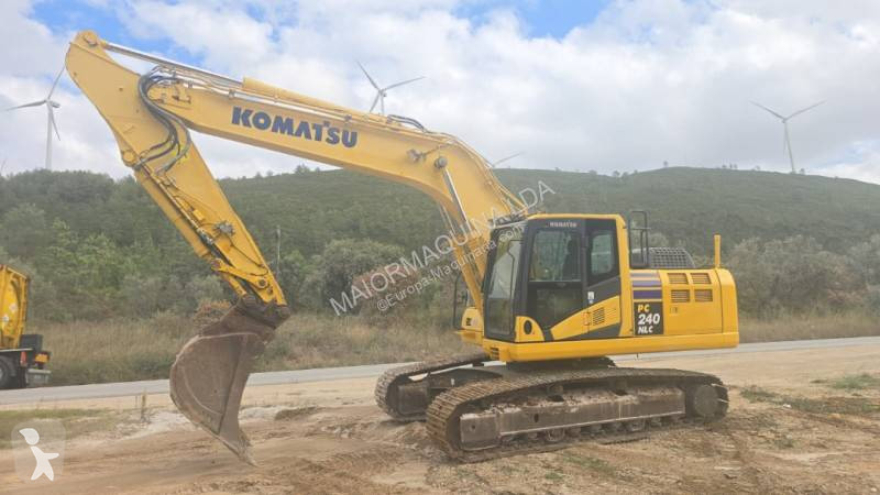 Escavadora Komatsu