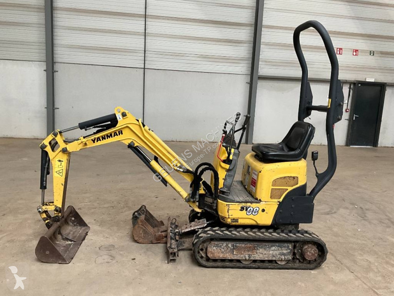 Pelle Yanmar 081 A