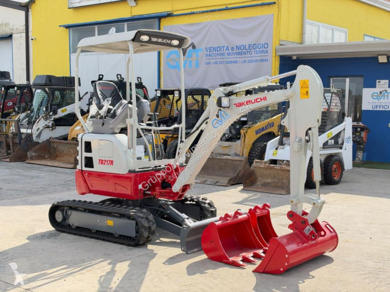 Pelle Takeuchi TB217R