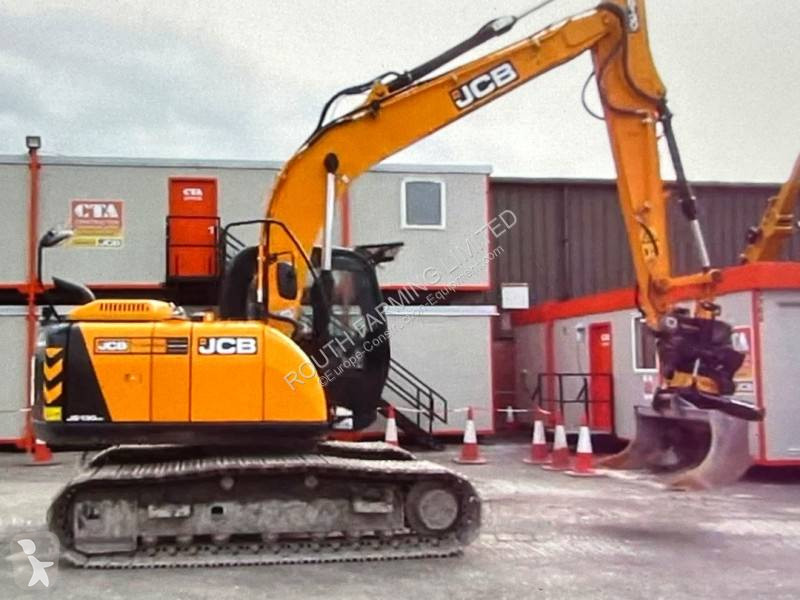 جرافة JCB JS130LC PLUS