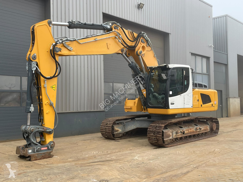 Pelle Liebherr