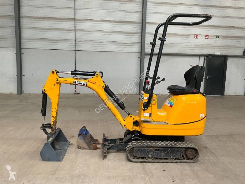 Pelle JCB