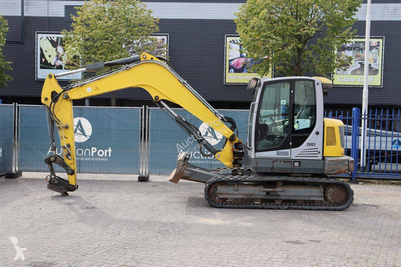 Pelle Neuson ET90