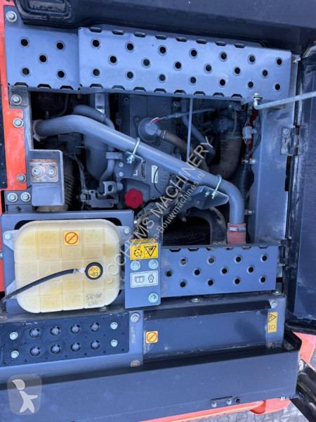 Pelle Hitachi 6