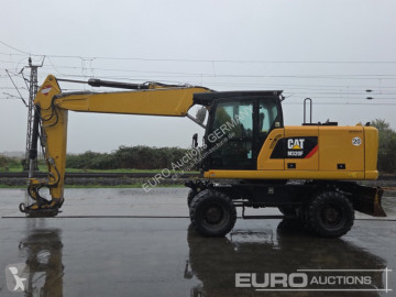 Pelle sur pneus Caterpillar