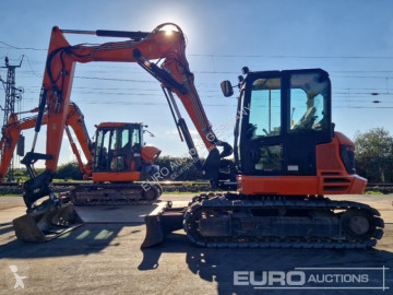Pelle JCB