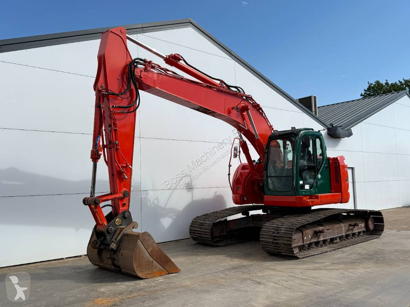 Pelle New Holland Kobelco E235B SR2 - 360°...
