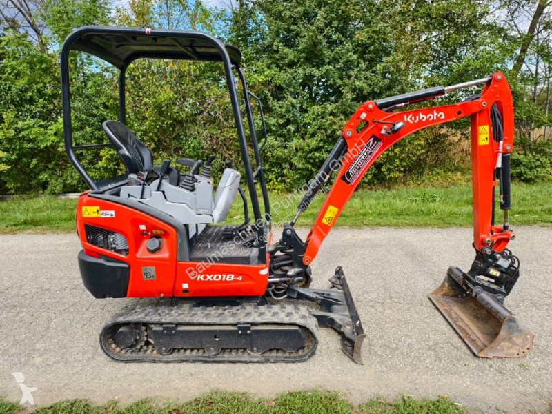 Pelle Kubota KX 018-4