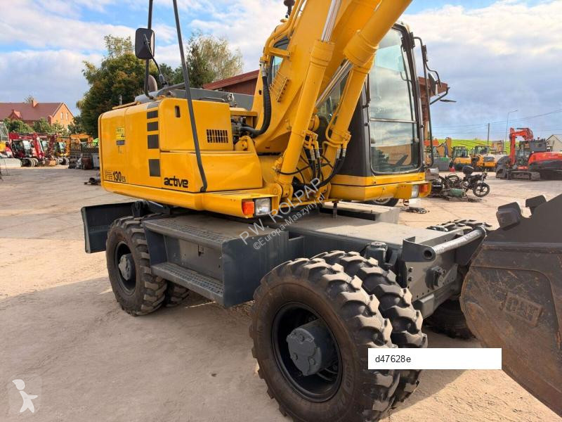 Багер Komatsu PW130ES-6K