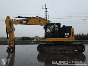 Pelle sur chenilles Caterpillar