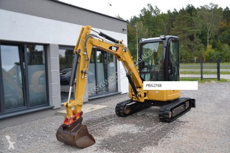Багер Caterpillar