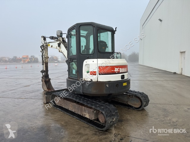 Pelle Bobcat EM