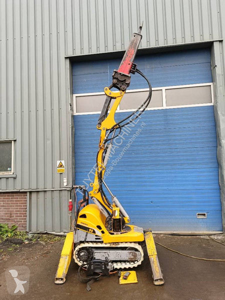 Pelle Brokk 90 husqvarna robot remote excavator...