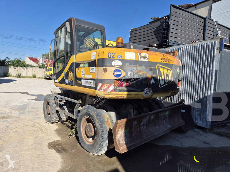 Pelle JCB