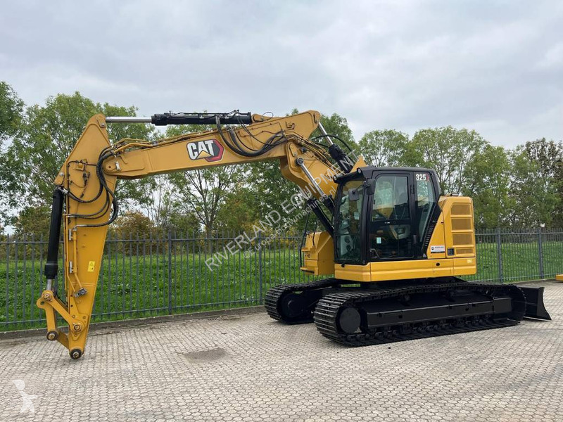 Pelle Caterpillar 325 Next Gen