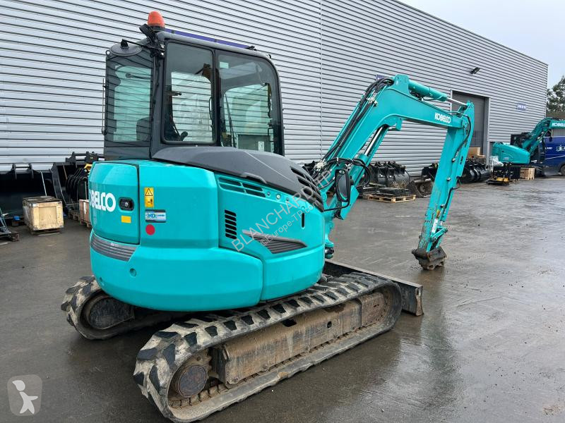 Pelle Kobelco SK55SRX-6E