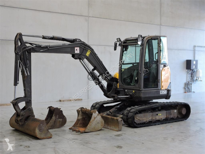 Багер Volvo ECR50 D