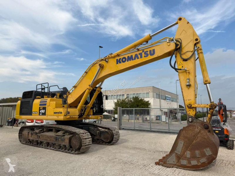 Excavator Komatsu PC490LC-11E0