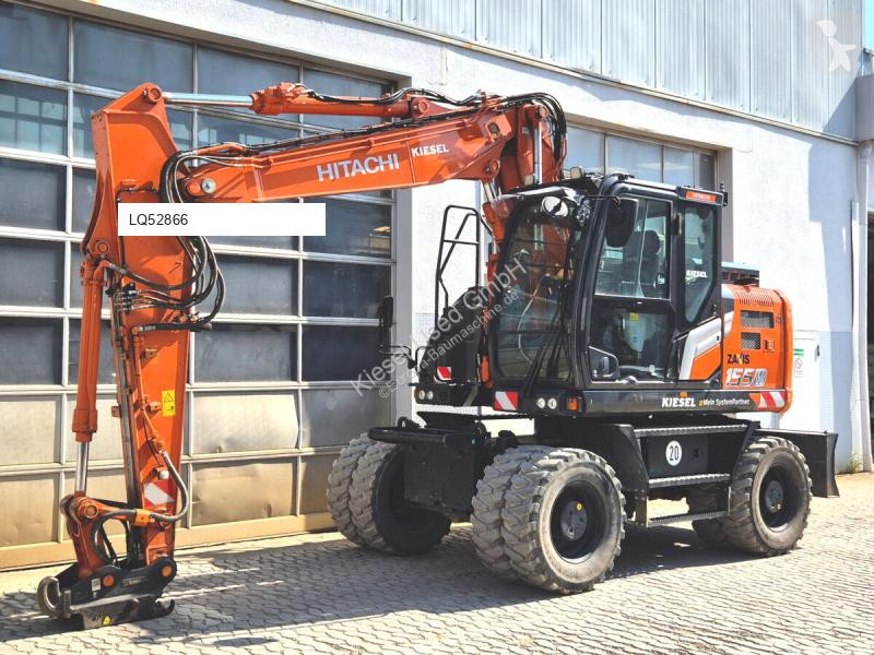 Багер Hitachi