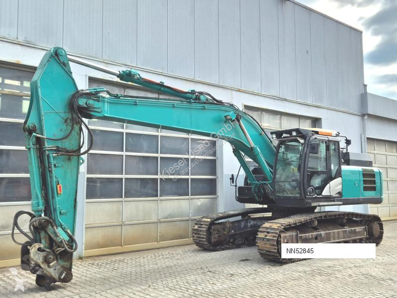 Багер Hitachi