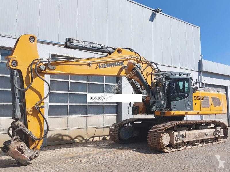 Багер Liebherr LC
