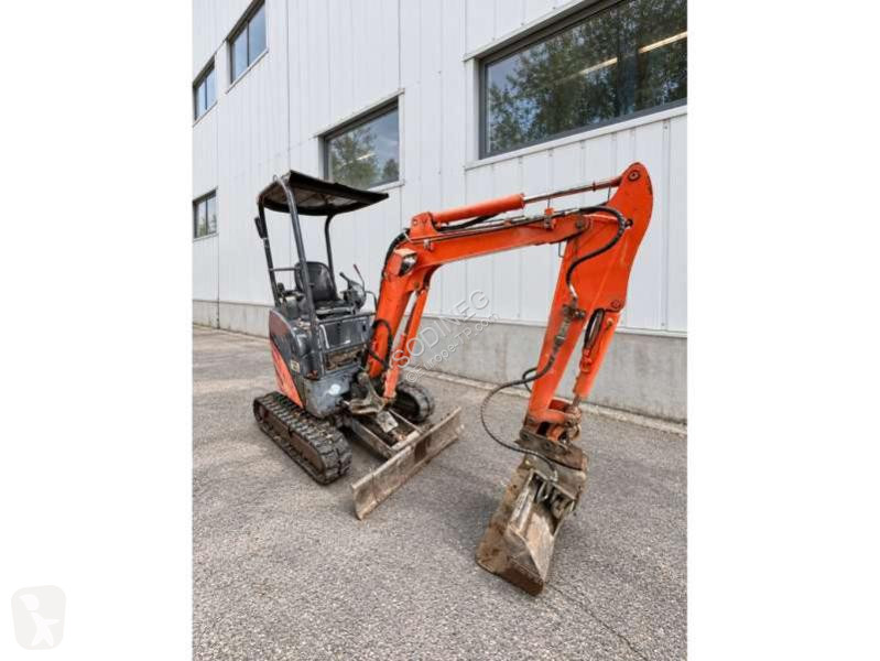 Багер Hitachi YLR