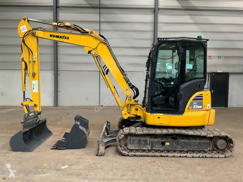Багер Komatsu MR5