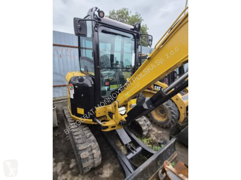 Багер Caterpillar 302.7-07CR