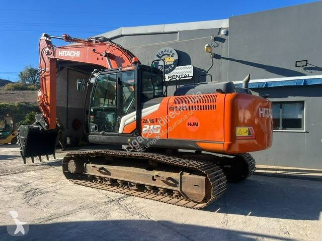 Багер Hitachi 7
