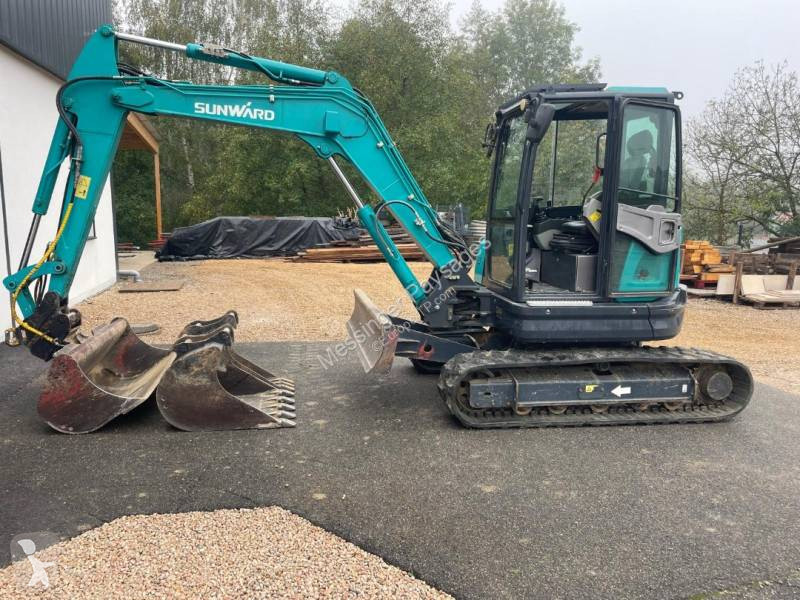 Excavator Sunward