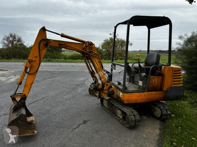 Excavator JCB