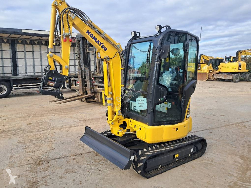 Багер Komatsu PC24MR-5