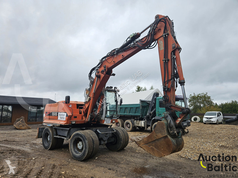 Багер Terex 5