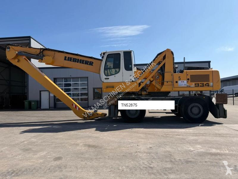 Багер Liebherr CHD