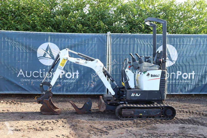 Багер Bobcat Z