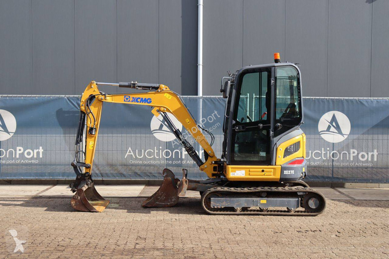 Багер XCMG XE27E